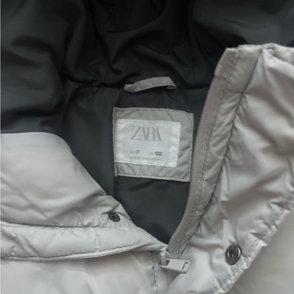 Zara Kids Puffer Jacket – Light Gray – 7 - Picture 4 of 4